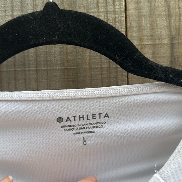Athleta Classic White lightweight top size large - Picture 3 of 6
